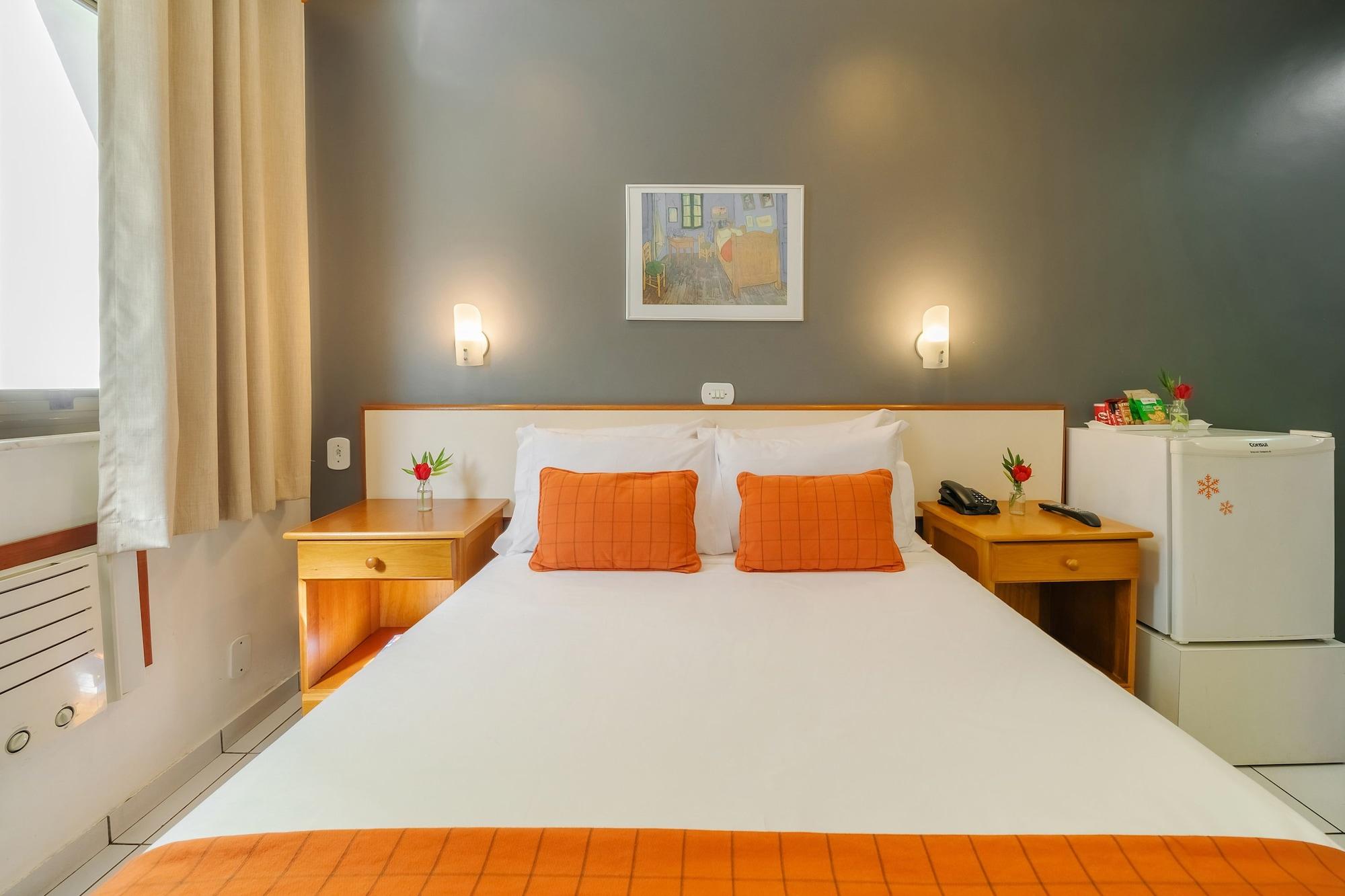 Apa Copacabana Hotel