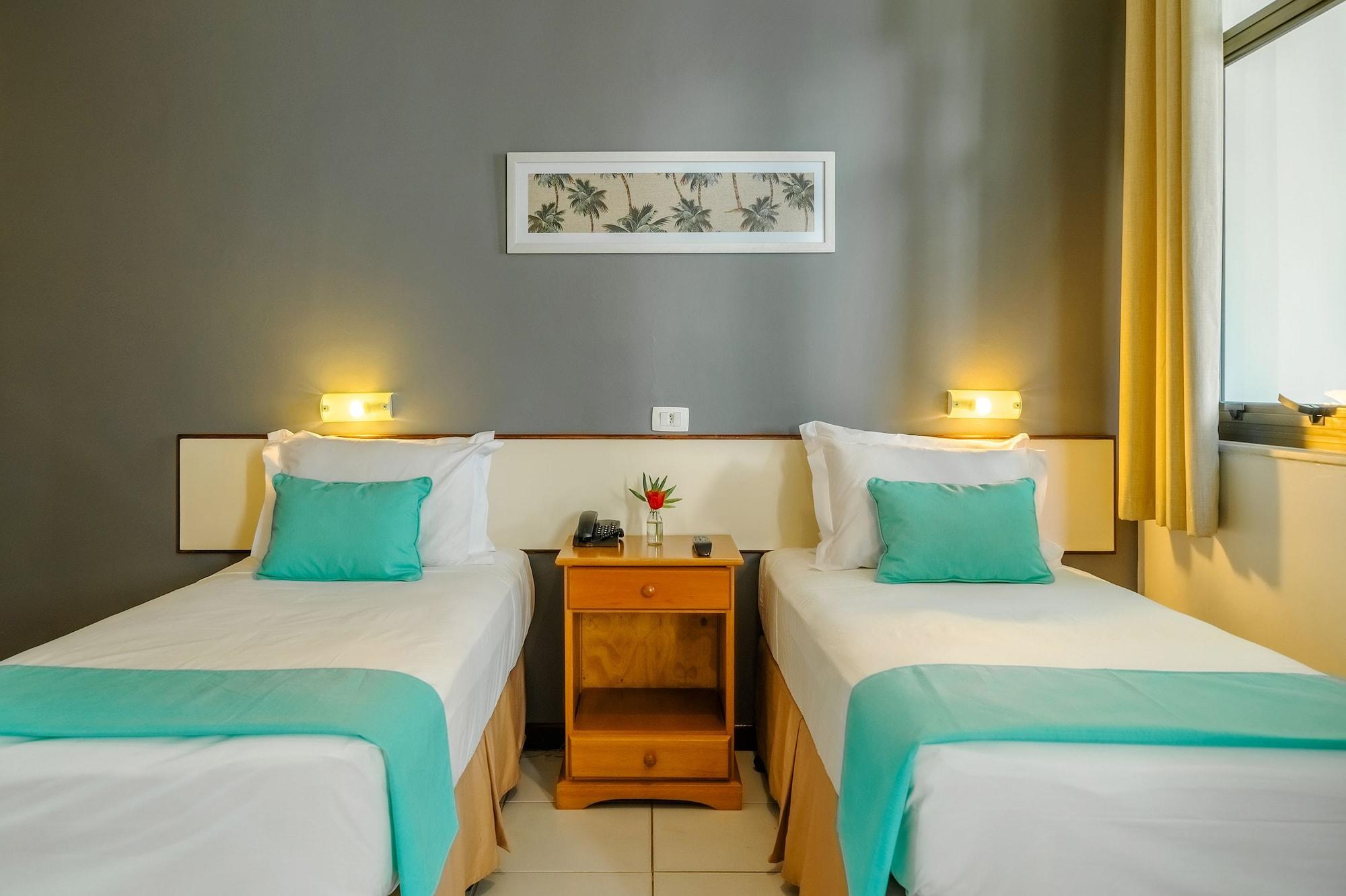 Apa Copacabana Hotel 3*