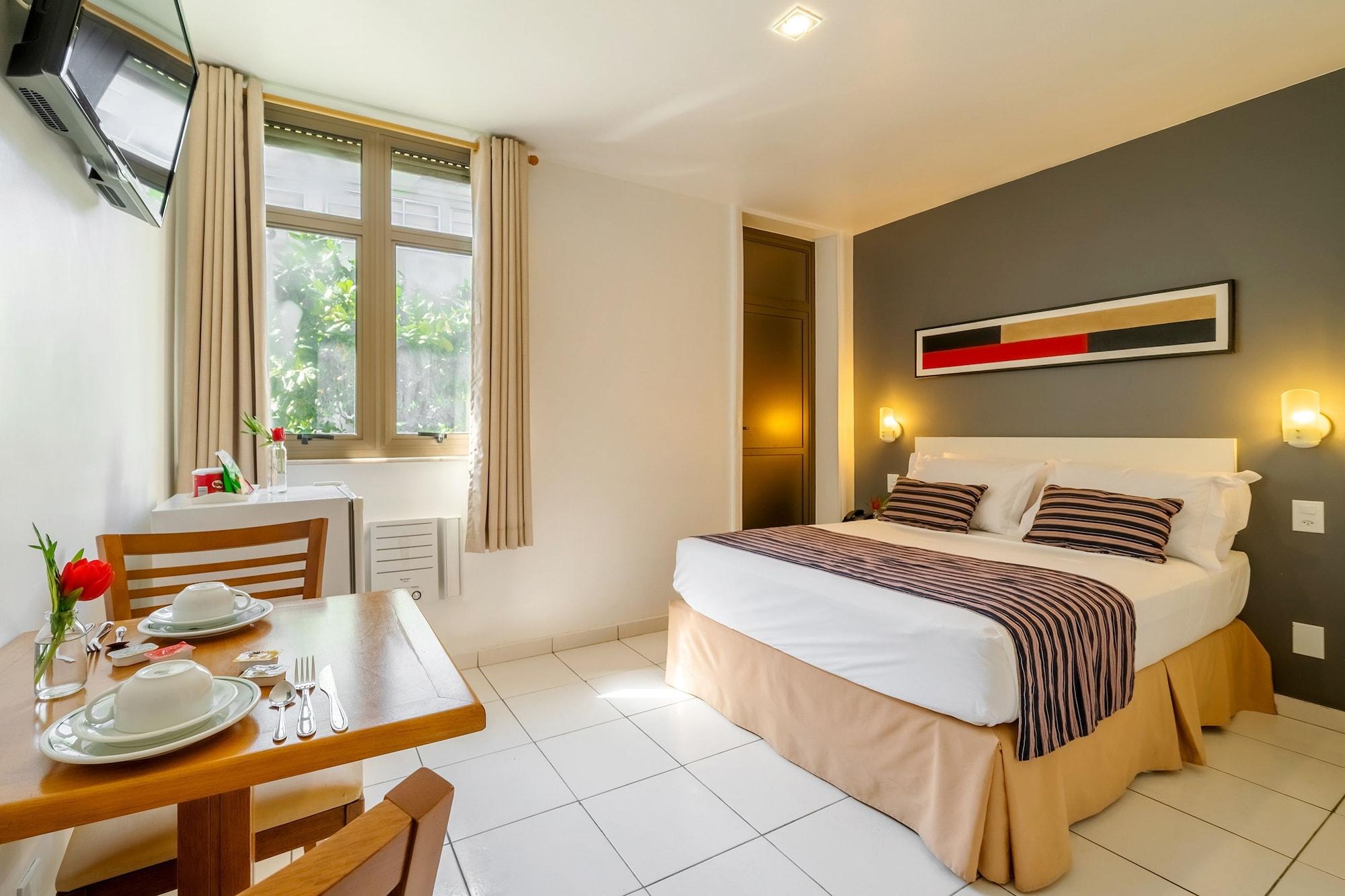 Apa Copacabana Hotel