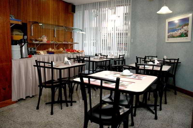 Apa Copacabana Hotel