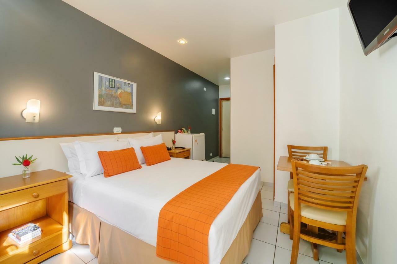Apa Copacabana Hotel